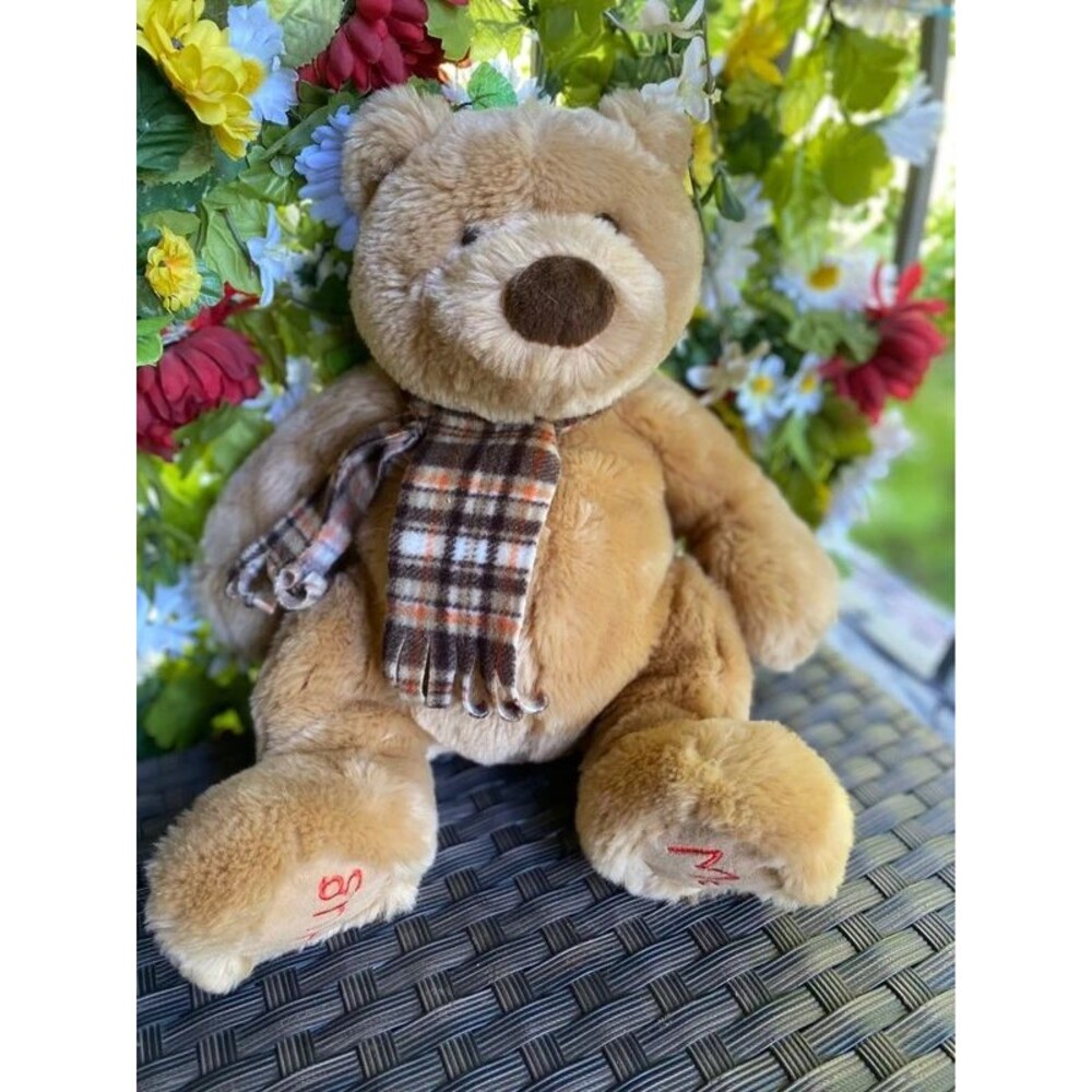 ^ Gund Cuddly "Hug Me" Teddy Bear (Model #41280)